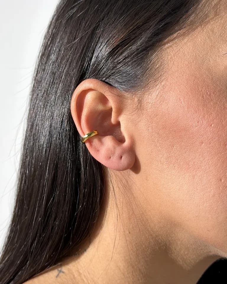 Piercing fake dourado